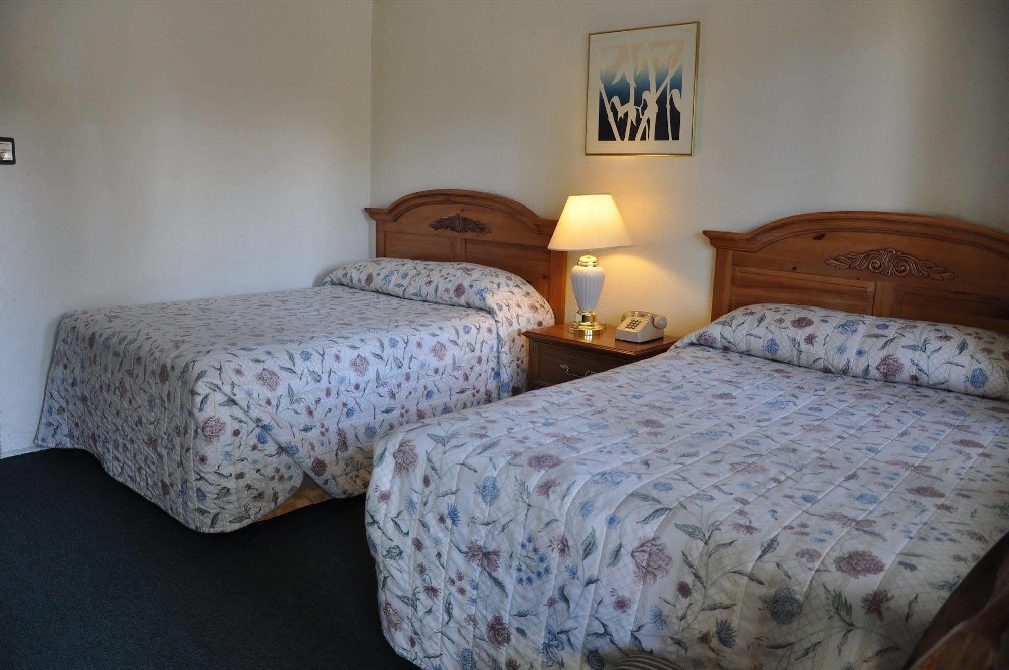 Cedar Inn&Suites South Lake Tahoe Eksteriør bilde
