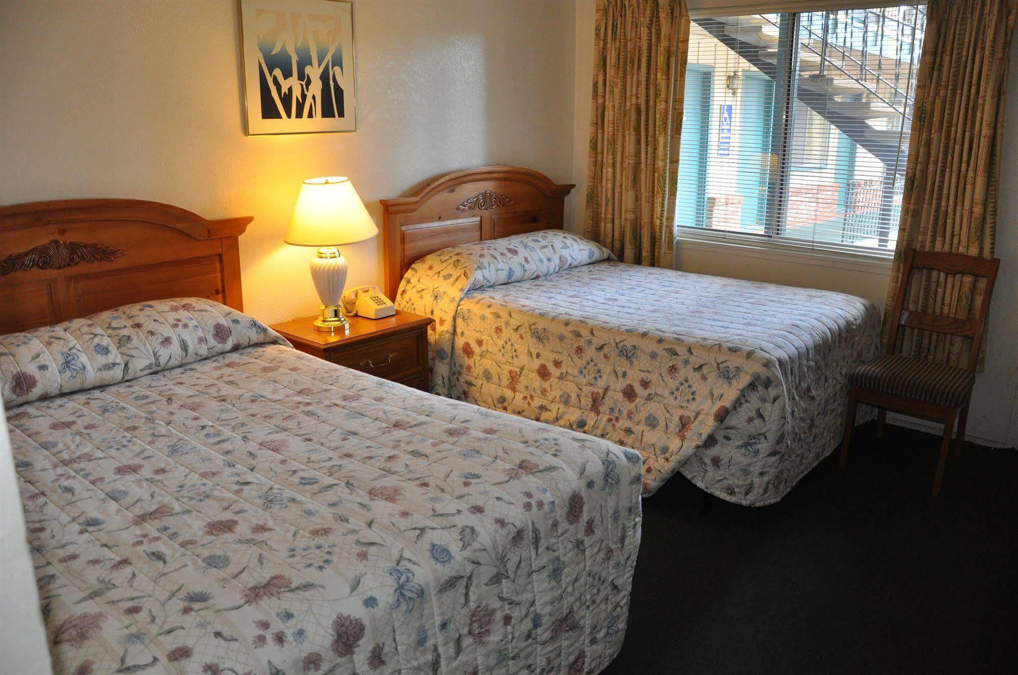 Cedar Inn&Suites South Lake Tahoe Eksteriør bilde